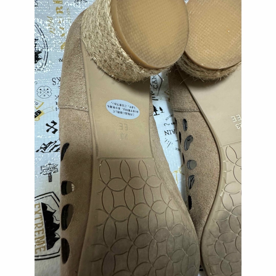 【一度のみ着用】Pitti  パンプス　23.0cm レディースの靴/シューズ(ハイヒール/パンプス)の商品写真