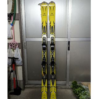 未使用 ロシニョール ROSSIGNOL PULSION SUPER 183cm センター 63ｍｍ カービング スキー 板 アウトドア 約1600ｇ(一本あたり)表記サイズ約1600ｇ