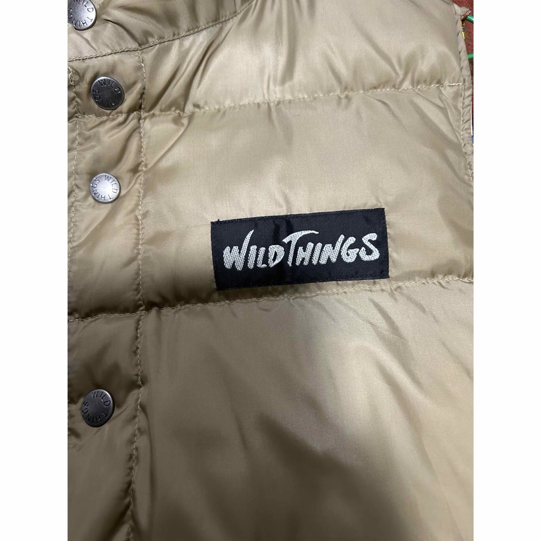 WILDTHINGS(ワイルドシングス)の試着のみ！美品！リバーシブルダウンベスト　ワイルドシングス メンズのジャケット/アウター(ダウンベスト)の商品写真