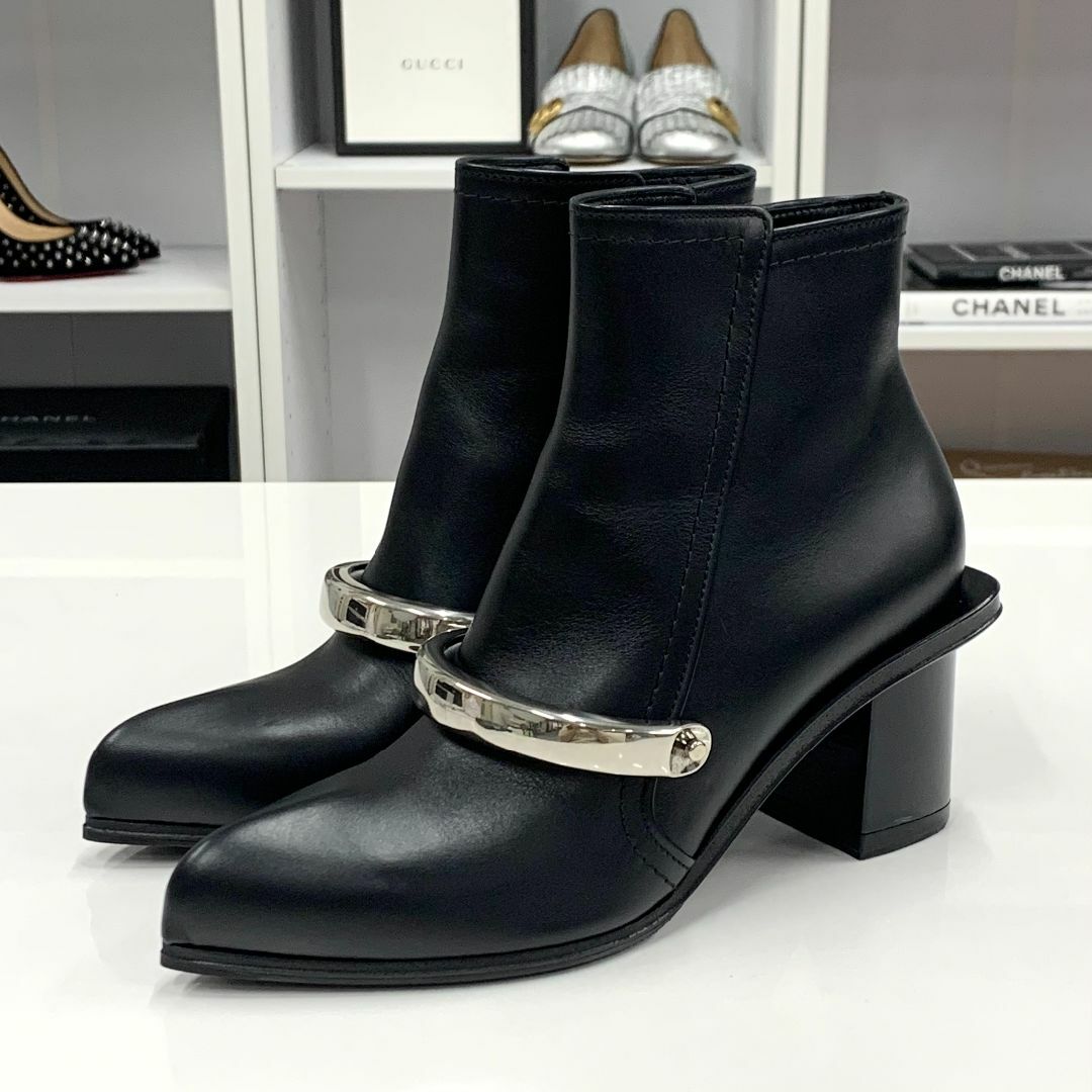 Alexander McQueen ショートブーツ Alexander McQueen ショートブーツ