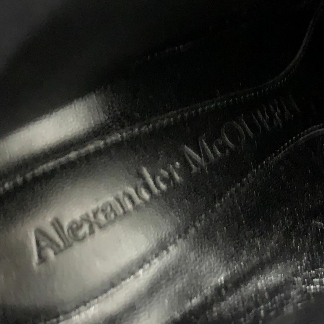 Alexander McQueen(アレキサンダーマックイーン)の8868 未使用 アレキサンダーマックイーン ピーク レザー ショートブーツ レディースの靴/シューズ(ブーツ)の商品写真