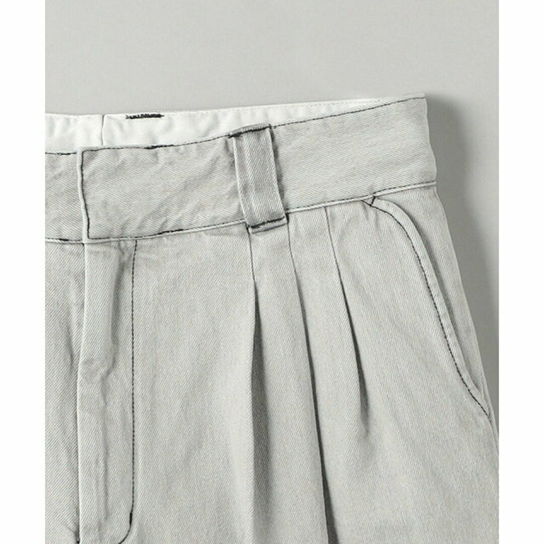 BEAUTY&YOUTH UNITED ARROWS(ビューティアンドユースユナイテッドアローズ)の【MD.GRAY】【30inch】<FARAH> THREE-TUCK SHORTS/ショートパンツ メンズのパンツ(その他)の商品写真