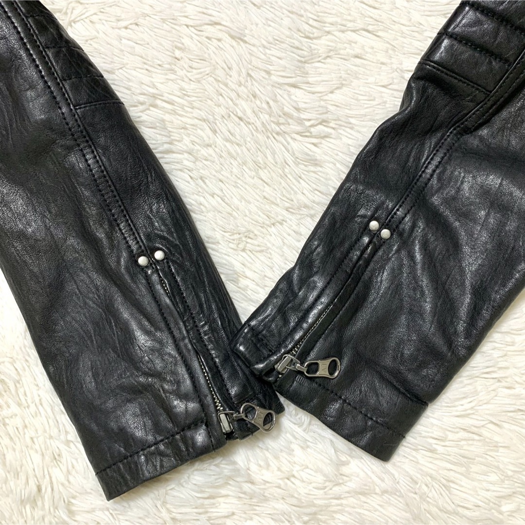 ARMANI JEANS(アルマーニジーンズ)の【美品/極上デザイン】ARMANI JEANS 本革 レザーライダース 48 メンズのジャケット/アウター(レザージャケット)の商品写真