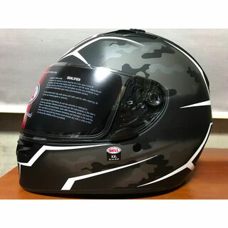 RSD SPEED FREAK CARBON BELL STARヘルメットサイズはMサイズ