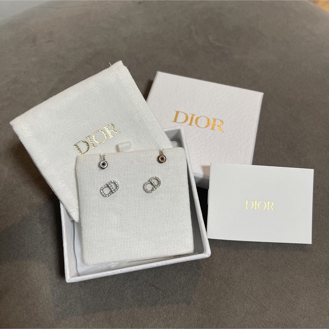 Christian Dior(クリスチャンディオール)のChristian Dior ピアス　シルバー レディースのアクセサリー(ピアス)の商品写真
