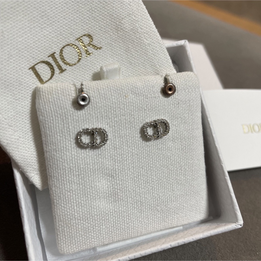 Christian Dior(クリスチャンディオール)のChristian Dior ピアス　シルバー レディースのアクセサリー(ピアス)の商品写真