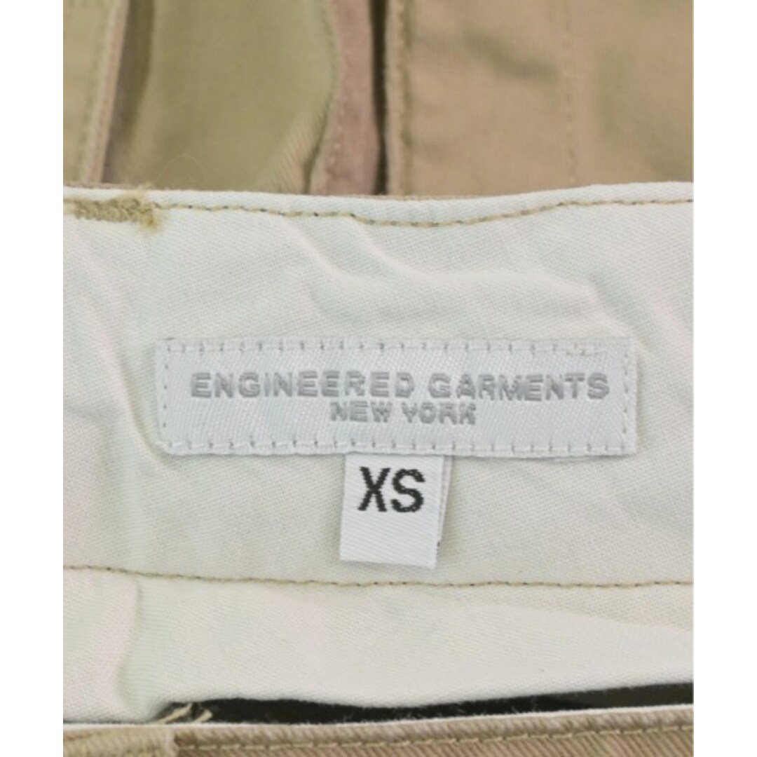 Engineered Garments(エンジニアードガーメンツ)のEngineered Garments ショートパンツ XS ベージュ 【古着】【中古】 メンズのパンツ(ショートパンツ)の商品写真