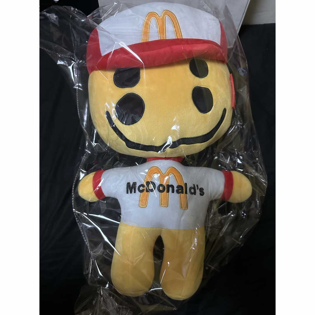 CPFM x McDonald's Set of 4 Plush マクドナルド エンタメ/ホビーのおもちゃ/ぬいぐるみ(キャラクターグッズ)の商品写真