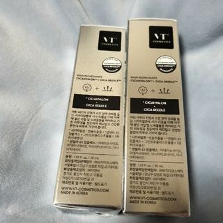 ブイティー(VT)のVT COSMETICS リードルショット700 30ml　2つセット(美容液)