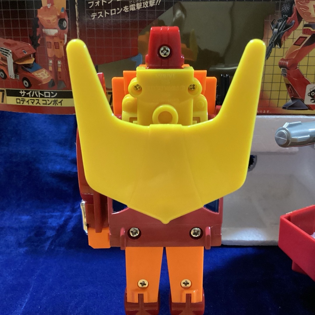 Takara Tomy(タカラトミー)の【美品・付属品完全網羅】トランスフォーマー C-77 ロディマスコンボイ＊当時物 エンタメ/ホビーのフィギュア(アニメ/ゲーム)の商品写真