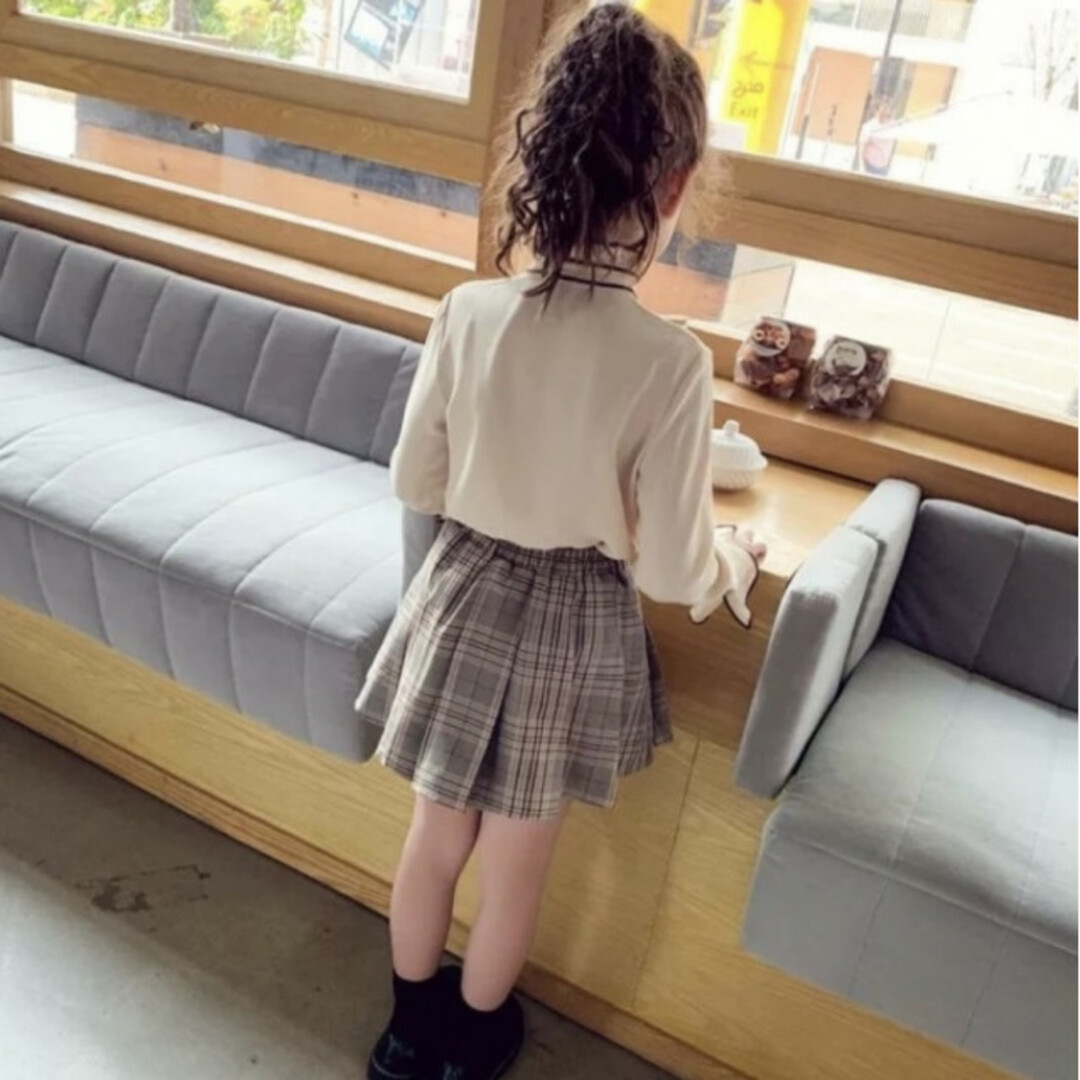 ハート リボンシャツ チェックスカートセット 110 キッズ フォーマル 人気  キッズ/ベビー/マタニティのキッズ服女の子用(90cm~)(ドレス/フォーマル)の商品写真