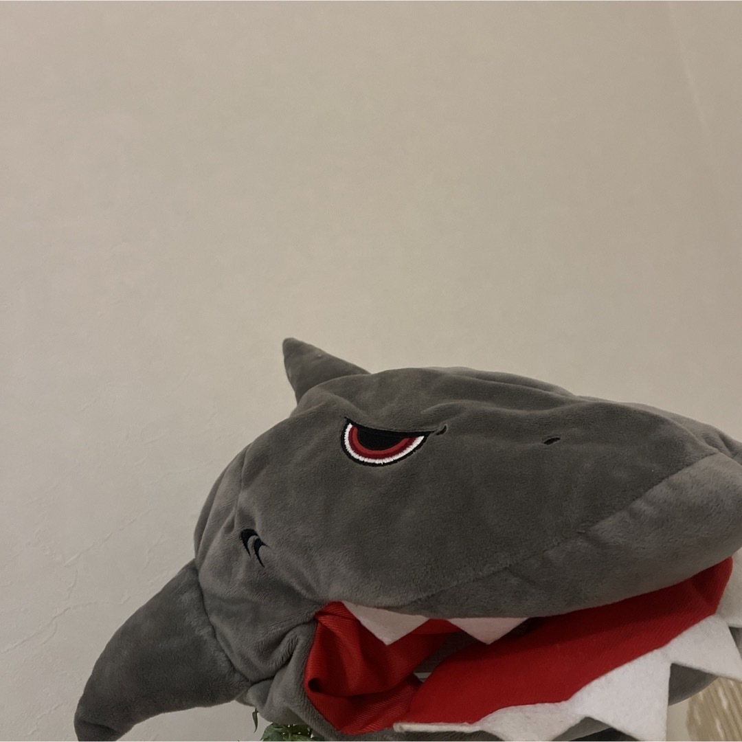 JAWS 被り物　かぶりもの　カチューシャ エンタメ/ホビーのおもちゃ/ぬいぐるみ(キャラクターグッズ)の商品写真