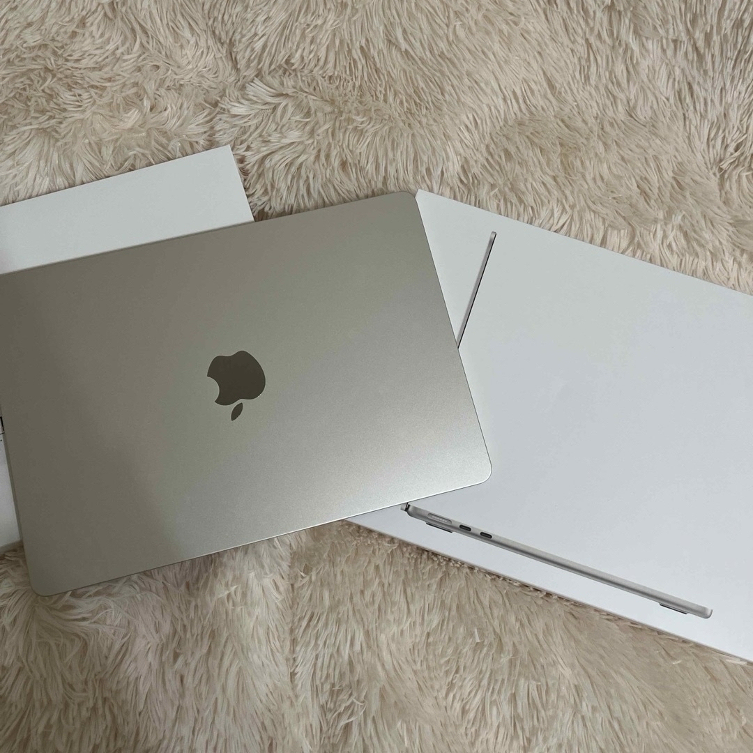 M2 MacBook Air 13.6インチ スターライト 512GB 16GB | フリマアプリ ラクマ M2 MacBook Air 13.6インチ スターライト 512GB 16GB | フリマアプリ ラクマ