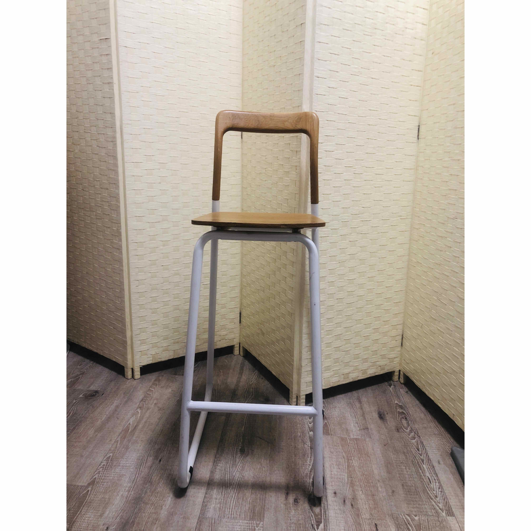 ブランド: モリヨシ 北欧風 ナチュラル Flo Pokky Stool インテリア/住まい/日用品の椅子/チェア(スツール)の商品写真