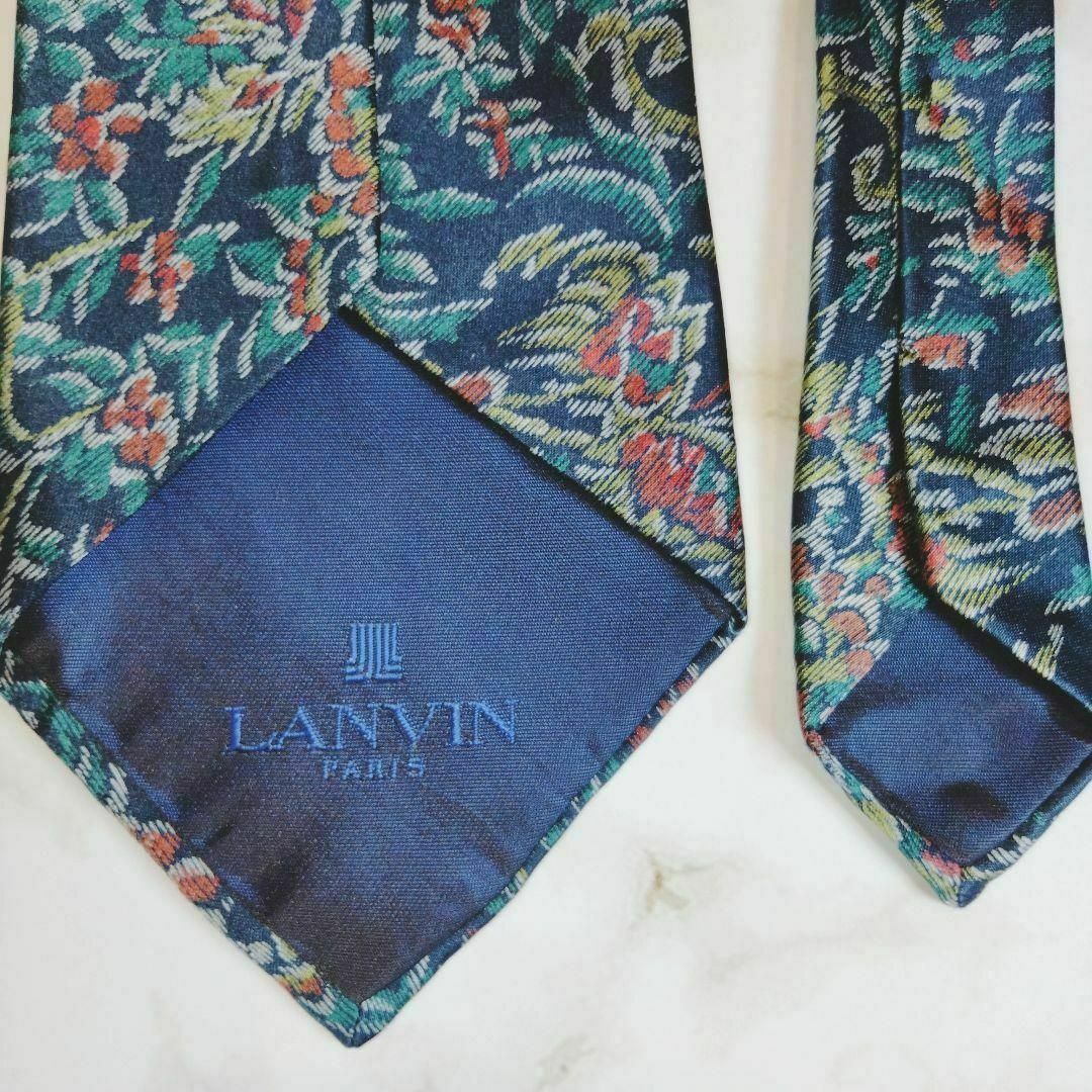 LANVIN(ランバン)のLANVIN ⭐️ ランバン　花柄　ネクタイ　シルク　高級　紺　赤 メンズのファッション小物(ネクタイ)の商品写真