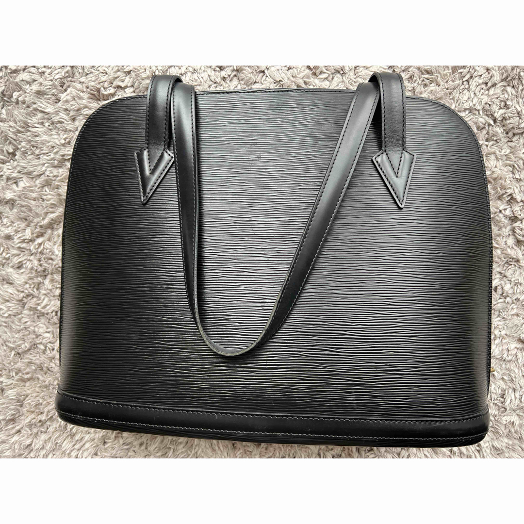 LOUIS VUITTON - ルイヴィトン エピ バッグの通販 by ぴょんs LOUIS VUITTON - ルイヴィトン エピ バッグの通販 by ぴょんs