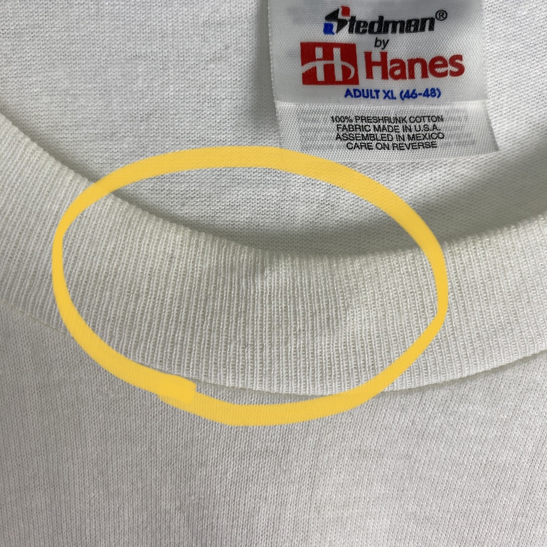 【半袖Tシャツ　プリントデザイン　USA製　アイボリー　黄色　ピンク　古着】 メンズのトップス(Tシャツ/カットソー(半袖/袖なし))の商品写真