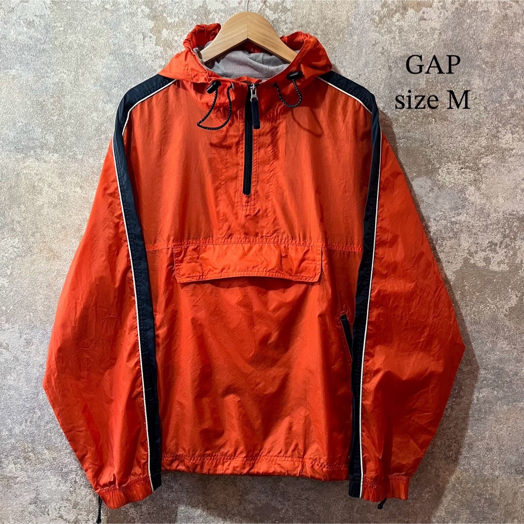 GAP(ギャップ)のGAP ハーフジップ ナイロンジャケット マウンテンパーカー メンズのジャケット/アウター(ナイロンジャケット)の商品写真