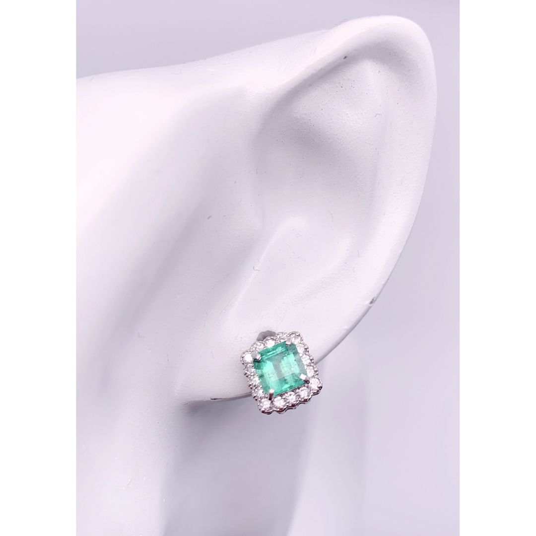 天然 エメラルド プラチナ ダイヤモンド 両耳 ピアス ソーティング レディースのアクセサリー(ピアス)の商品写真