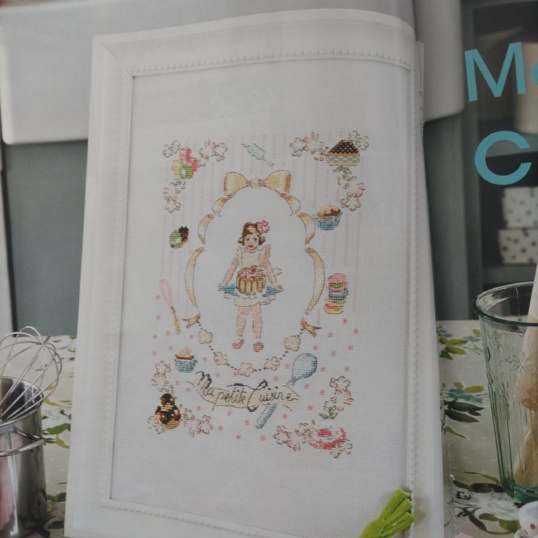 CROSS & STITCH - クロスステッチ 洋書の通販 by ナース's shop CROSS & STITCH - クロスステッチ 洋書の通販 by ナース's shop