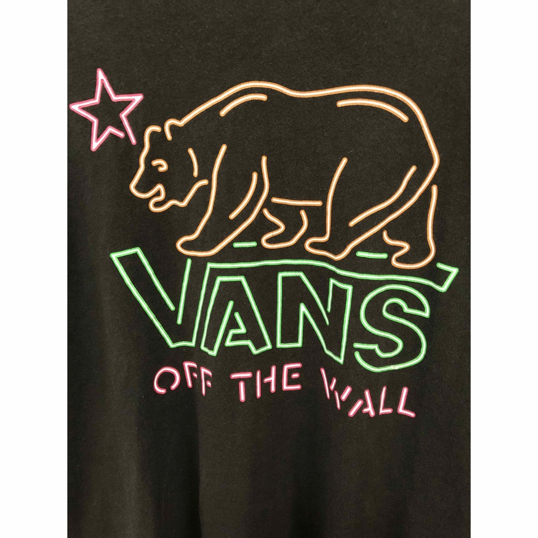 VANS(ヴァンズ)のVANS　長袖Ｔシャツ　レディスＸＬ　黒　USA古着 レディースのトップス(Tシャツ(長袖/七分))の商品写真