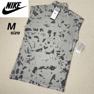 ナイキ(NIKE)の【定価9130円】NIKE モックネック 総柄 ワンピース Mサイズ(ミニワンピース)