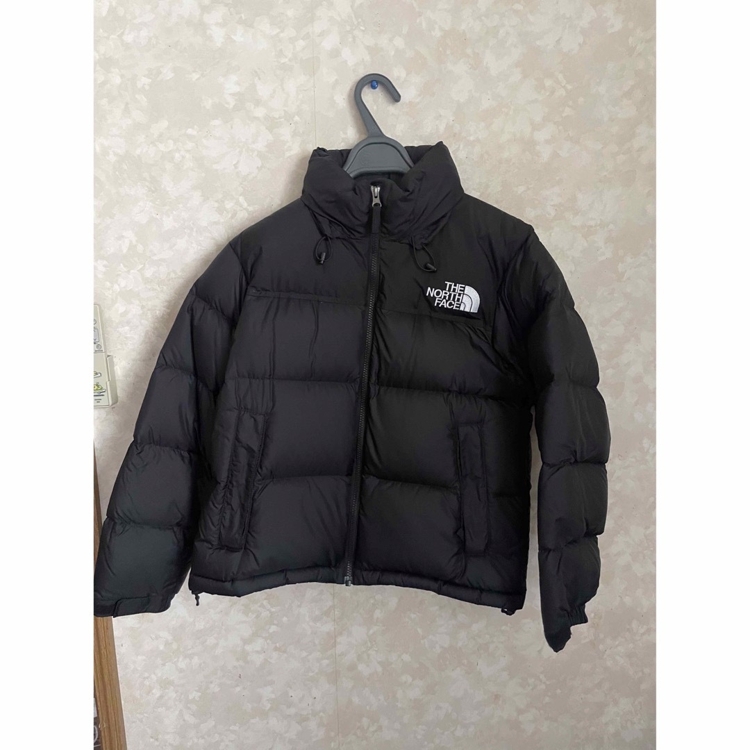 THE NORTH FACE(ザノースフェイス)の即日発送　THE NORTH FACE/Short Nuptse Jacket レディースのジャケット/アウター(ダウンジャケット)の商品写真