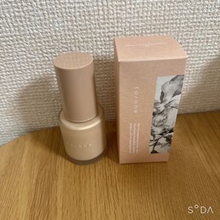 コスメキッチン(Cosme Kitchen)のトーン デューイリキッドファンデーション02(ファンデーション)