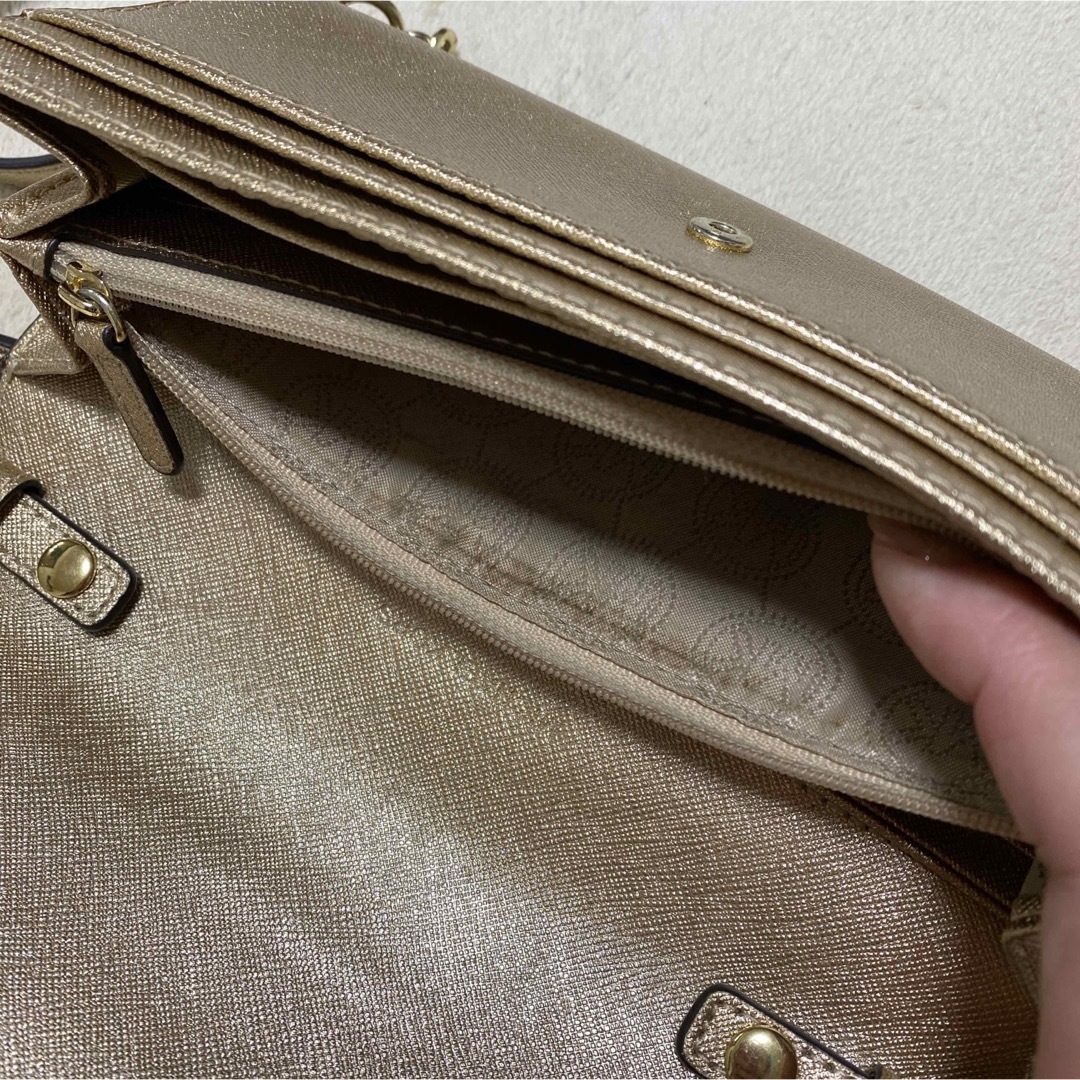 Michael Kors(マイケルコース)のMICHAEL KORS  ショルダーウォレット レディースのファッション小物(財布)の商品写真