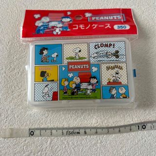 スヌーピー(SNOOPY)のスヌーピー　ピルケース　小物ケース(旅行用品)