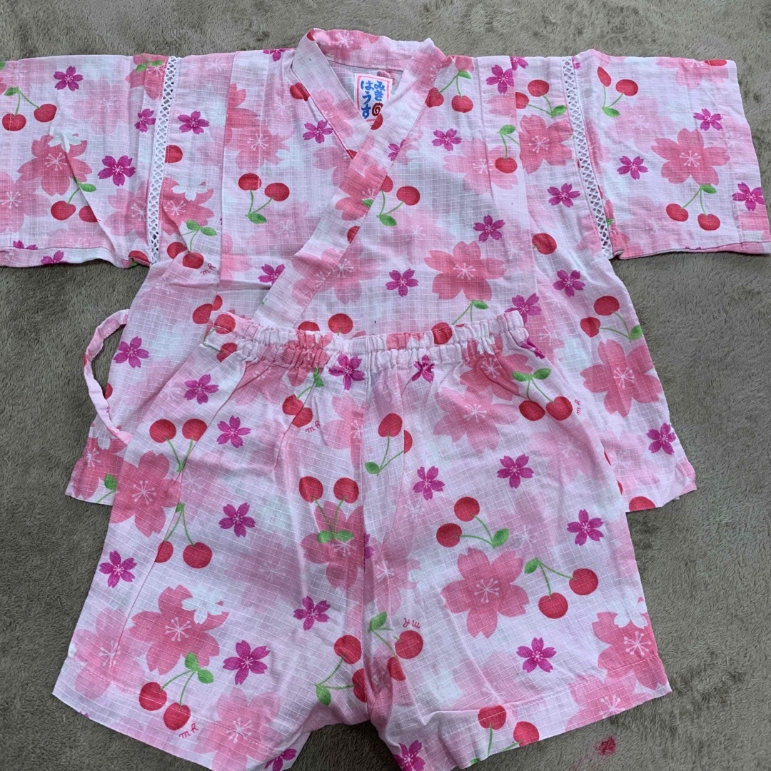 mikihouse(ミキハウス)のミキハウス  甚平　90 キッズ/ベビー/マタニティのキッズ服女の子用(90cm~)(甚平/浴衣)の商品写真