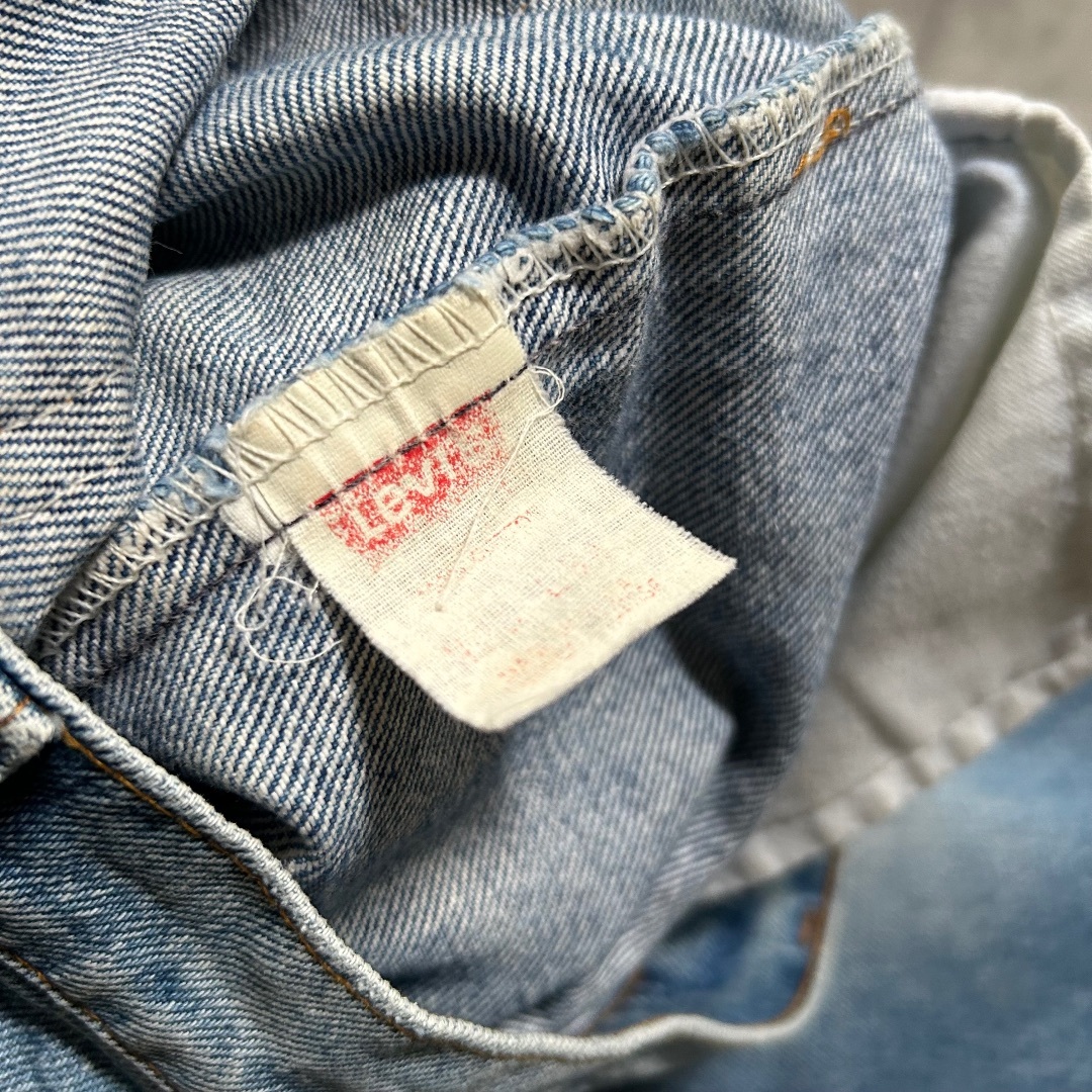 Levi's(リーバイス)の90s リーバイス505 USA製 28×34 ヒゲ/タテ落ち メンズのパンツ(デニム/ジーンズ)の商品写真