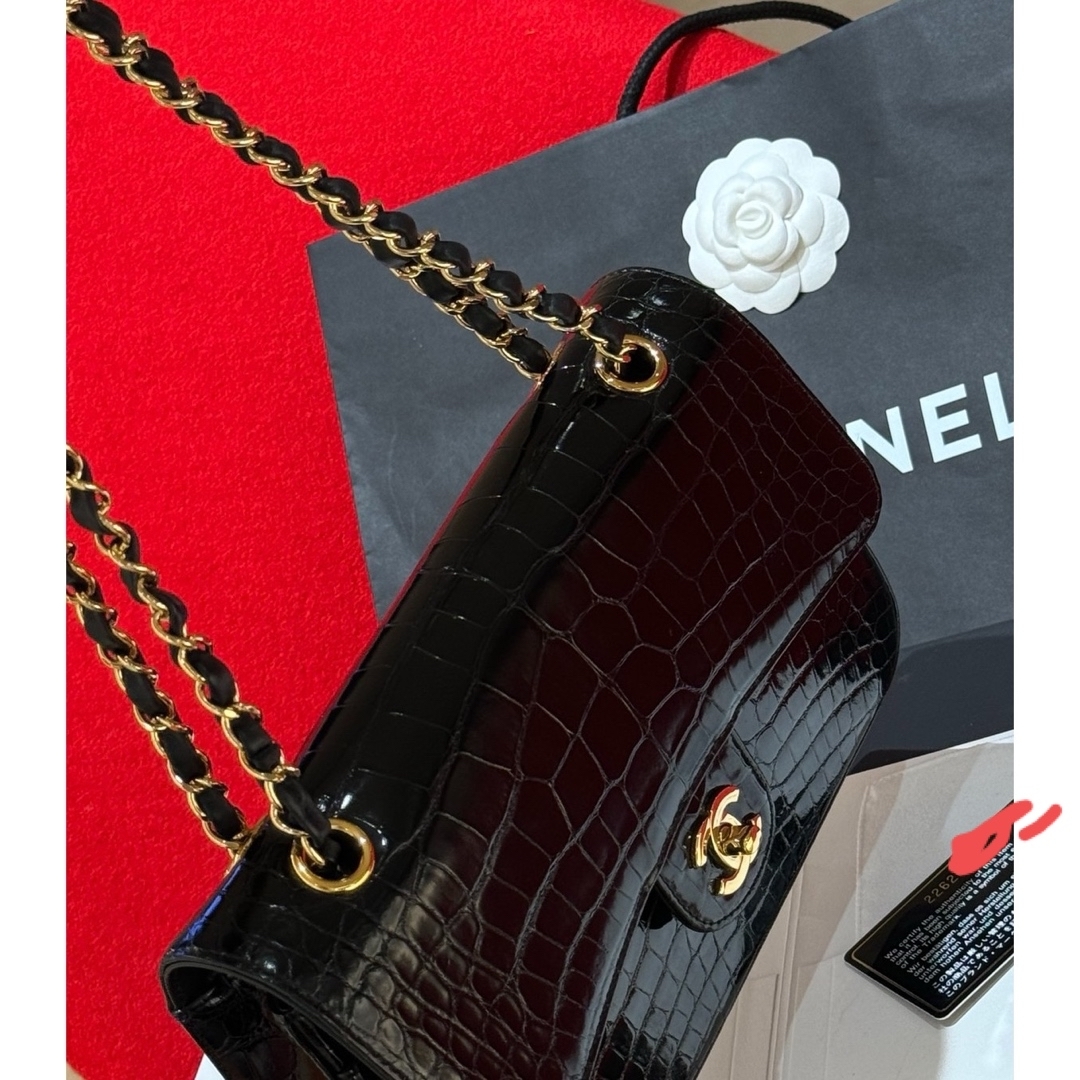 CHANEL - シャネル クロコダイル 黒 マトラッセの通販 by Loop CHANEL - シャネル クロコダイル 黒 マトラッセの通販 by Loop