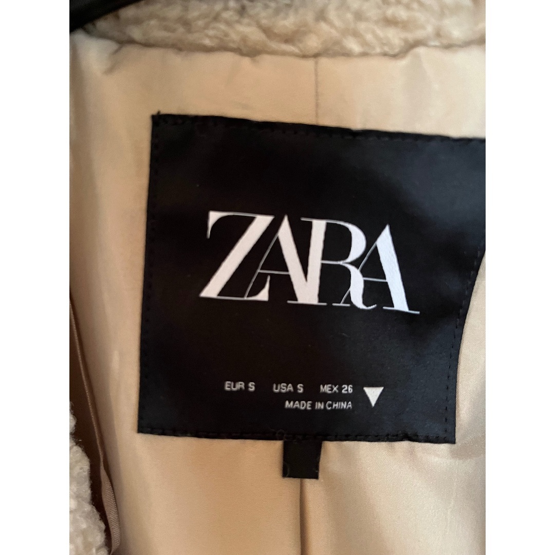 ZARA(ザラ)のZARA 23FW テディベアロングコート レディースのジャケット/アウター(ロングコート)の商品写真