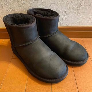 アグ(UGG)のUGG classic mini レザー(ブーツ)