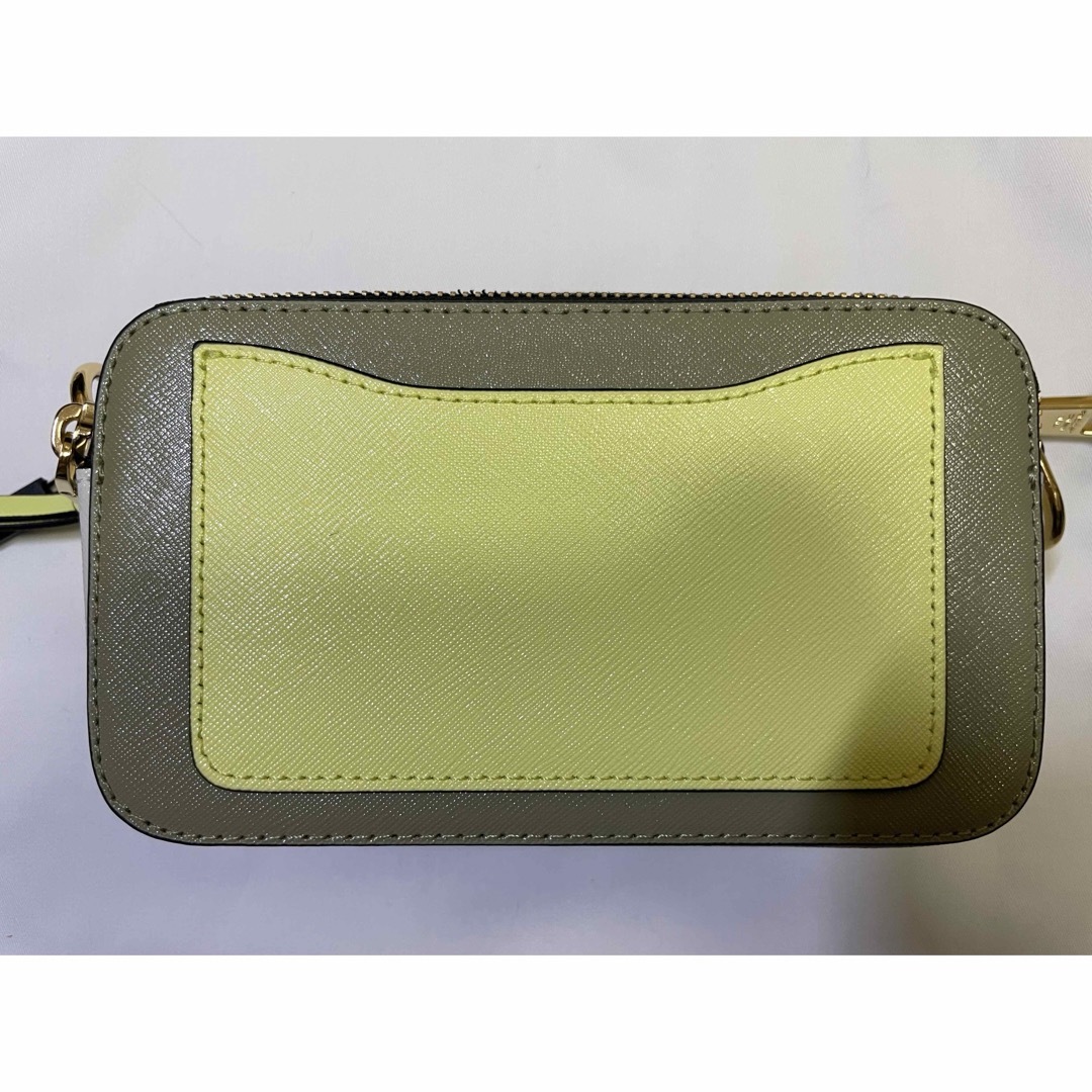 MARC JACOBS(マークジェイコブス)のmarc jacobs snapshot silver sage multi レディースのバッグ(ショルダーバッグ)の商品写真