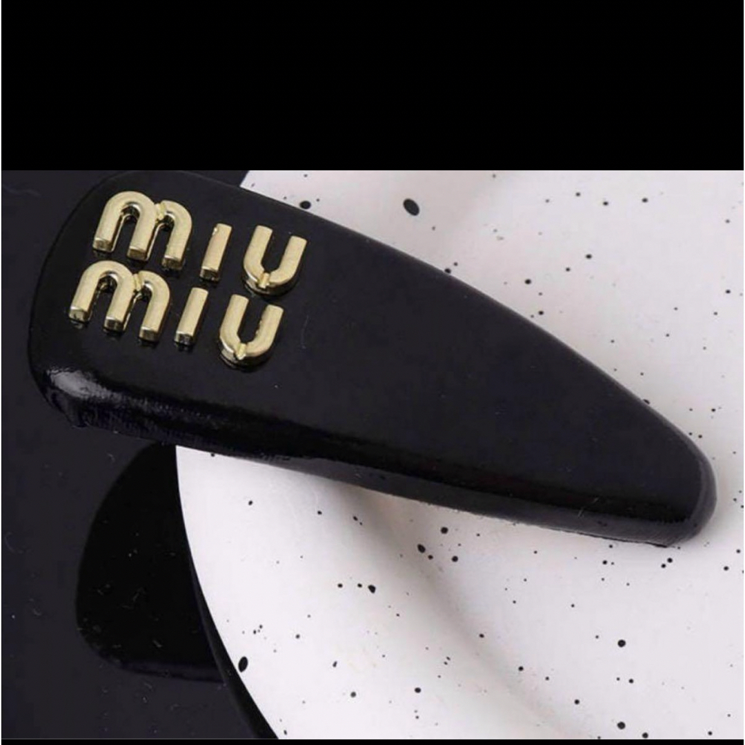 miumiu(ミュウミュウ)のヘアピン レディースのヘアアクセサリー(ヘアピン)の商品写真