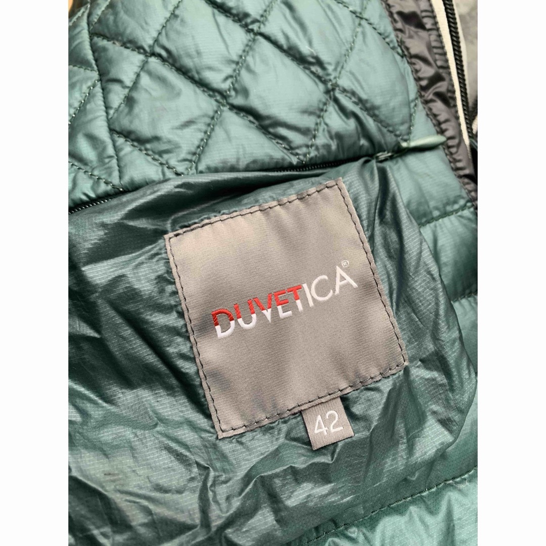 DUVETICA(デュベティカ)のデュベティカ　収納袋 DUVETICA　ダウンジャケット　リバーシブル　42 レディースのジャケット/アウター(ダウンジャケット)の商品写真