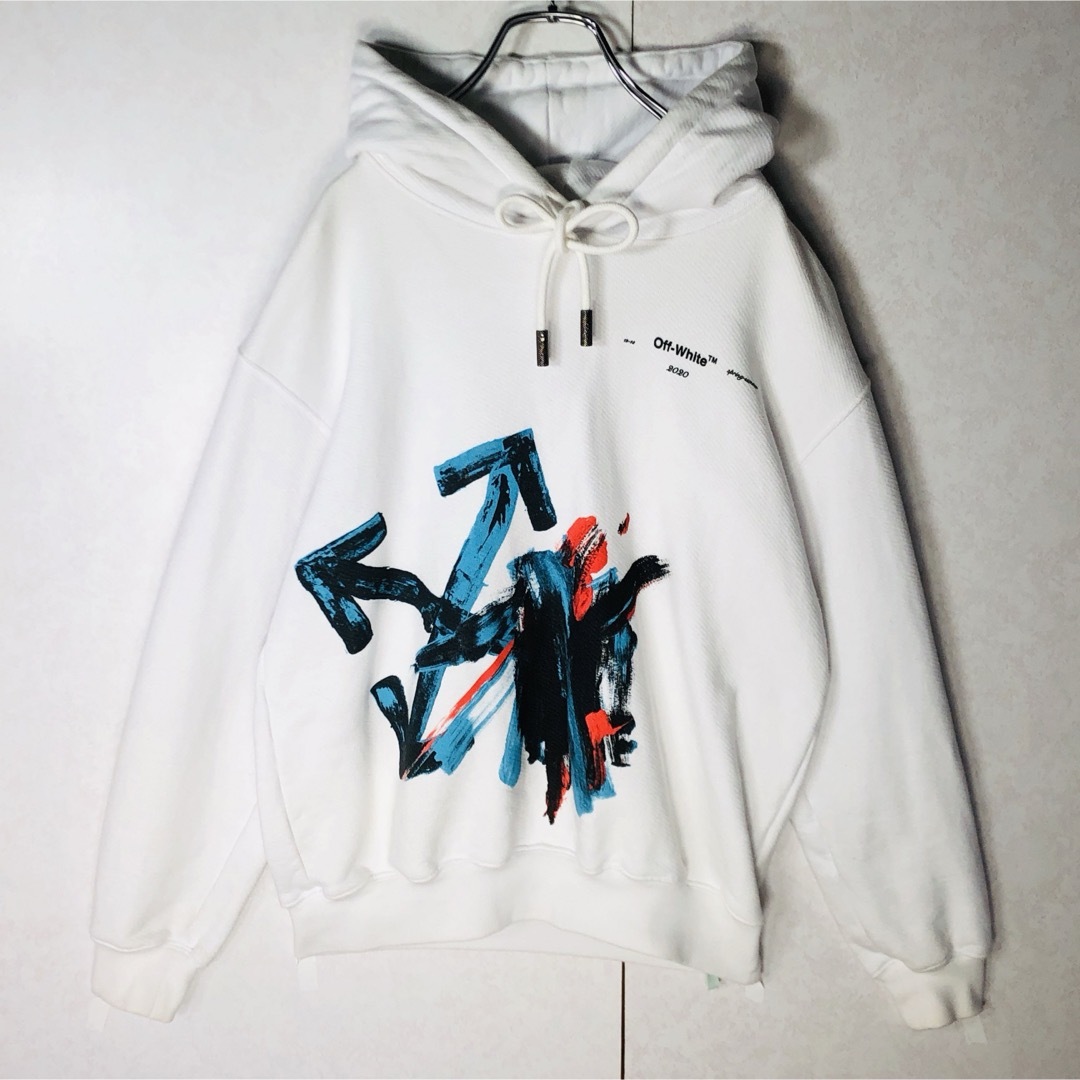 即完売モデル】オフホワイト クロスアロー グラフィティーロゴ 即完売モデル】オフホワイト クロスアロー グラフィティーロゴ