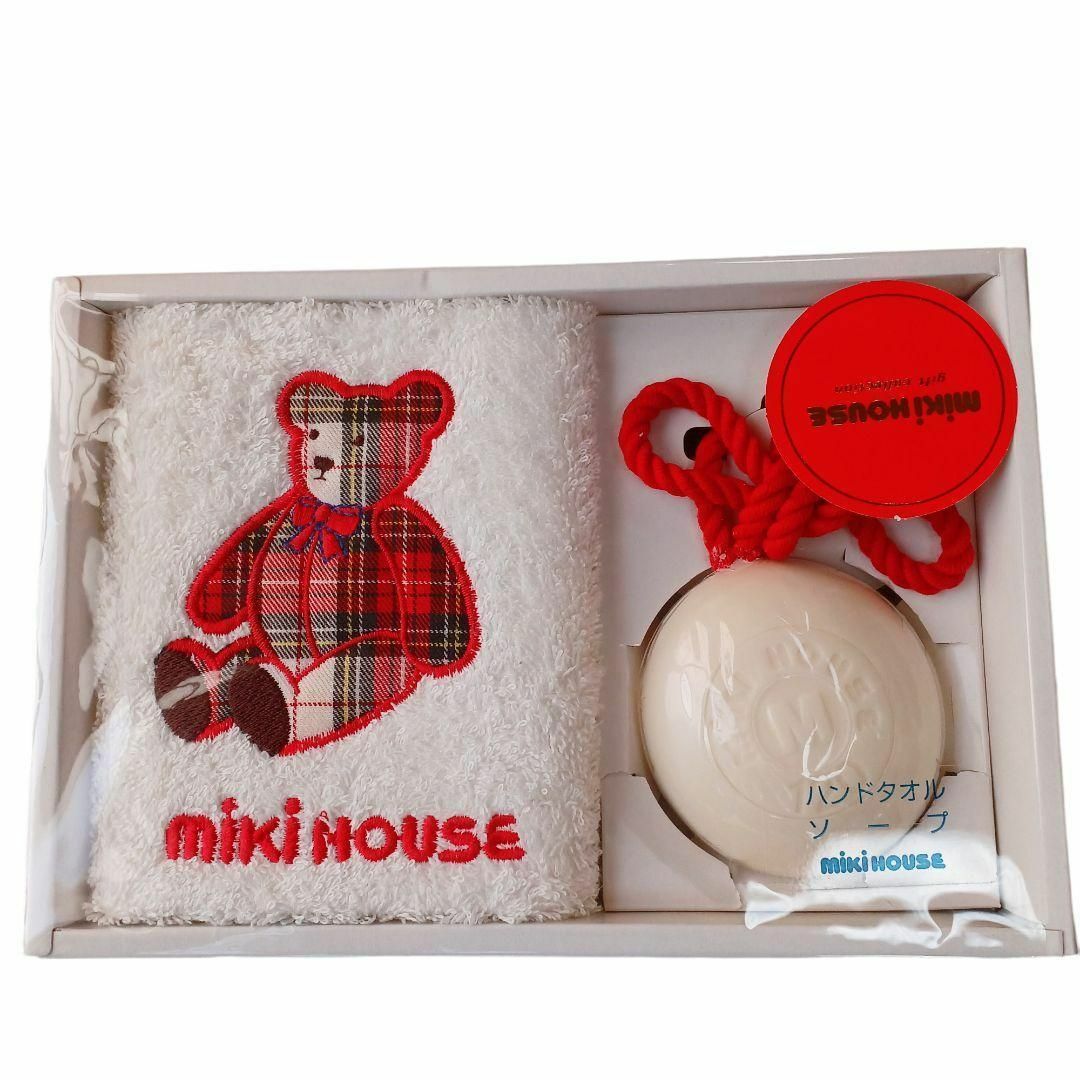 mikihouse(ミキハウス)の【未使用品❤️】Miki house フェイスタオル＆ソープギフトクマアップリケ インテリア/住まい/日用品の日用品/生活雑貨/旅行(タオル/バス用品)の商品写真