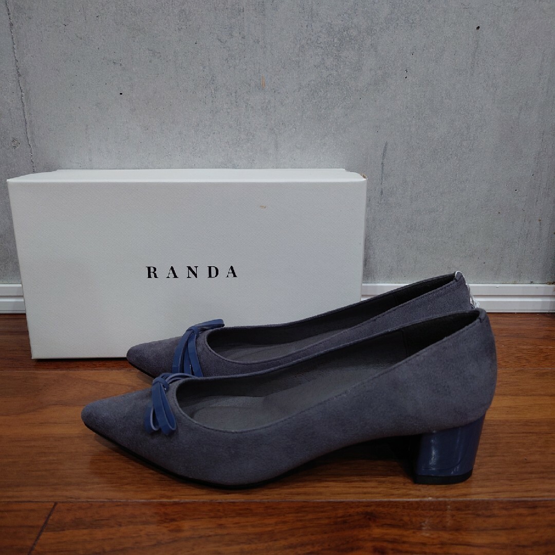 RANDA(ランダ)のRANDA　リボン付晴雨兼用ポインテッドトゥスエードパンプス23.5 レディースの靴/シューズ(ハイヒール/パンプス)の商品写真