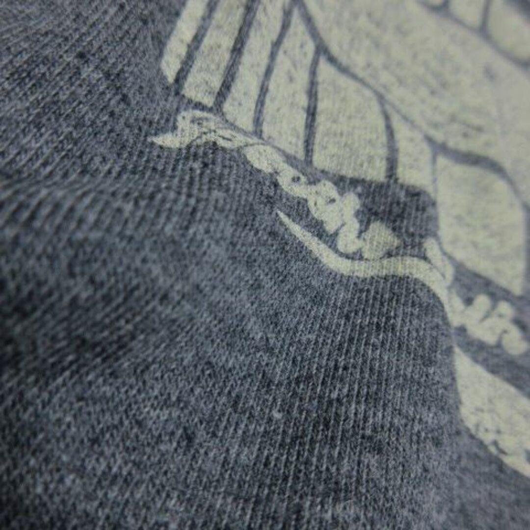 BACK NUMBER(バックナンバー)のバックナンバー Tシャツ Vネック 半袖 プリント M 紺 220928AO1A メンズのトップス(Tシャツ/カットソー(半袖/袖なし))の商品写真