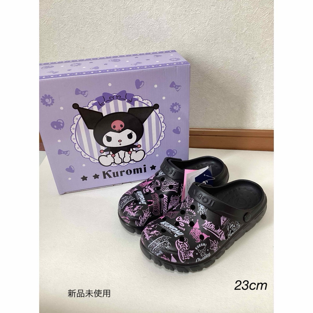 サンリオ(サンリオ)のAMOJI SANRIO Kuromi  コラボ　サンダル　23cm レディースの靴/シューズ(サンダル)の商品写真