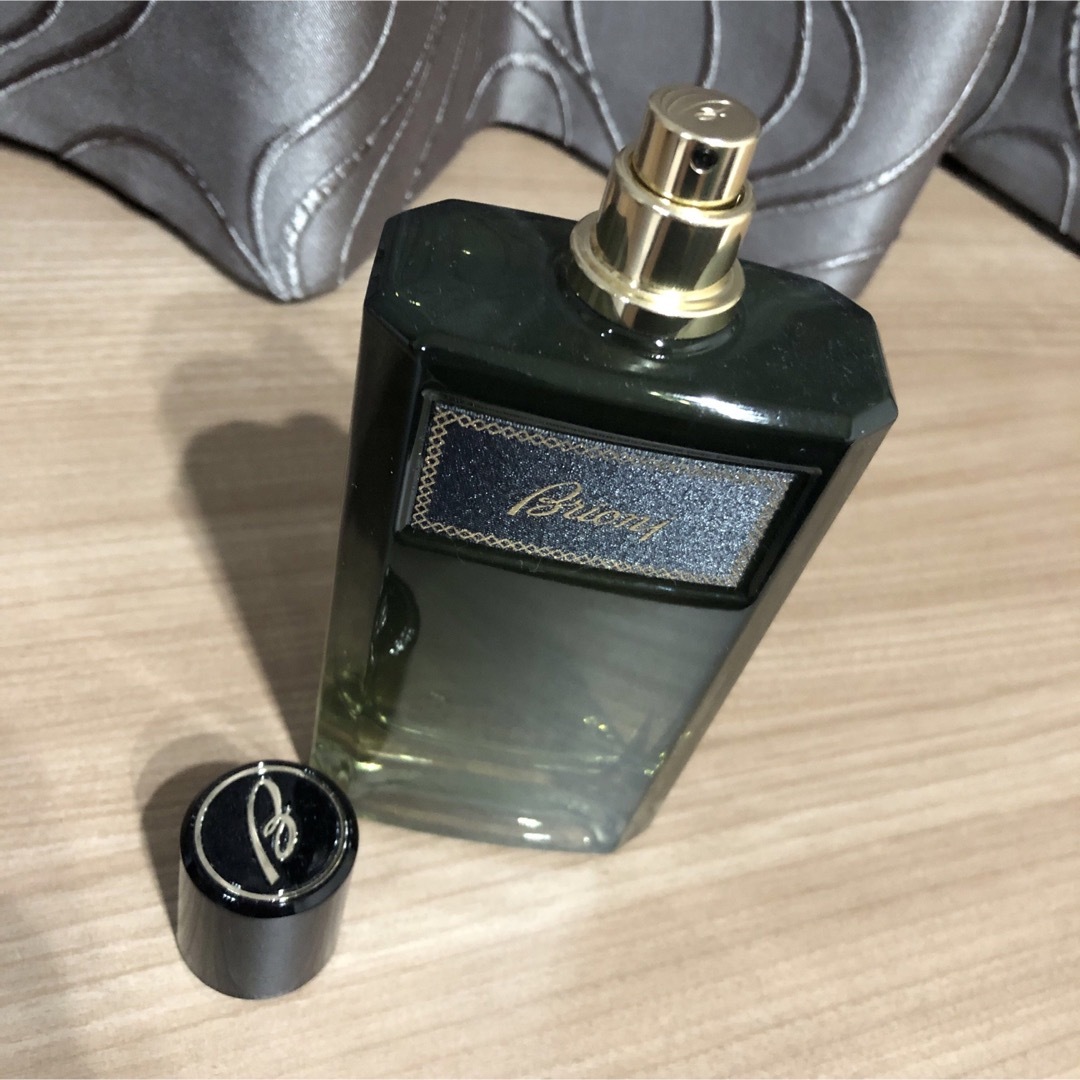 ブリオーニ『オードパルファム エッセンシャル』100ml ブリオーニ『オードパルファム エッセンシャル』100ml