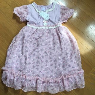 新品　アクシーズファム　ワンピース　女の子　140