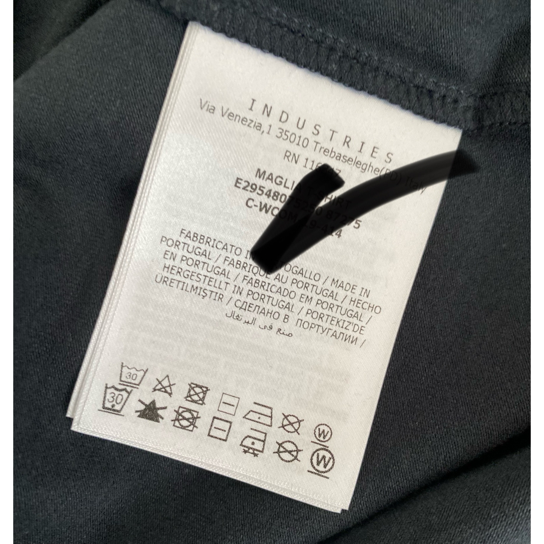 MONCLER(モンクレール)の【新品】大人もOK モンクレール  ロンT moncler レディースのトップス(Tシャツ(長袖/七分))の商品写真