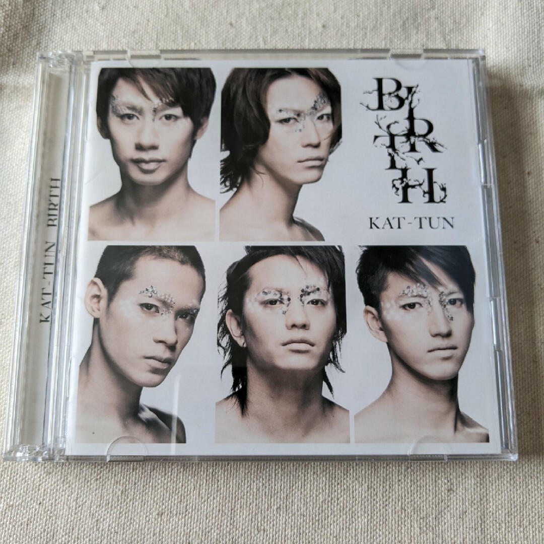 【3月末まで】BIRTH（初回限定盤2） KAT-TUN エンタメ/ホビーのCD(ポップス/ロック(邦楽))の商品写真