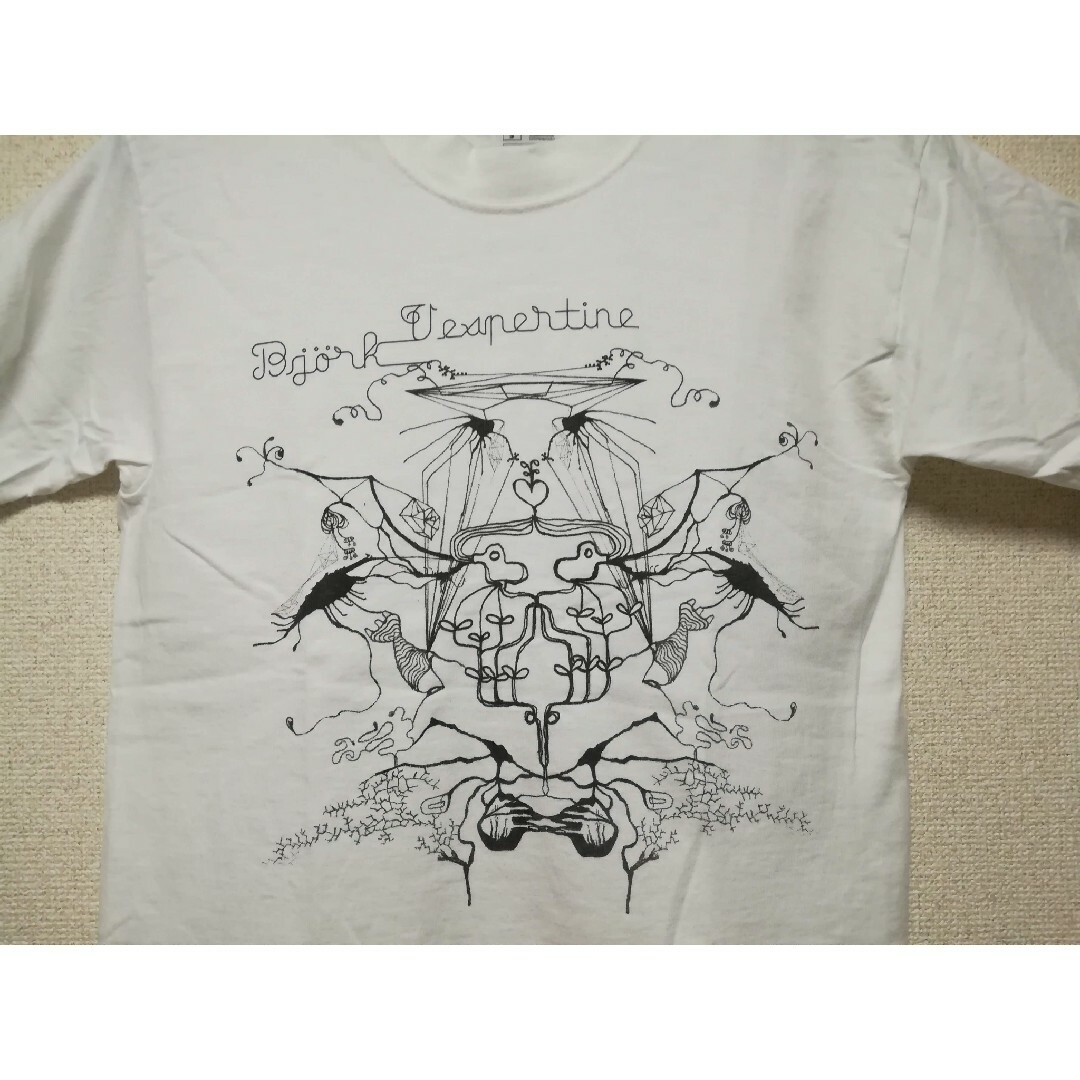 新品未使用 Bjork tシャツ vespertine ツアー 当時物ビョークの 新品未使用 Bjork tシャツ vespertine ツアー 当時物ビョークの