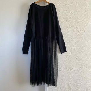 ザラ(ZARA)のZARAドルマンスリーブblackチュールスウェットドッキングワンピース(ロングワンピース/マキシワンピース)