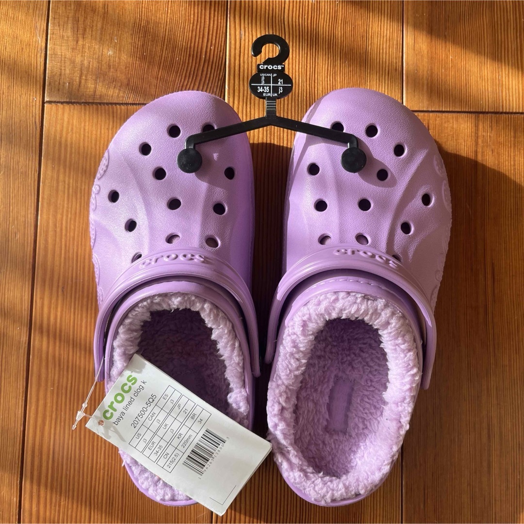 crocs(クロックス)のクロックス　ボア　キッズ　21センチ キッズ/ベビー/マタニティのキッズ靴/シューズ(15cm~)(サンダル)の商品写真